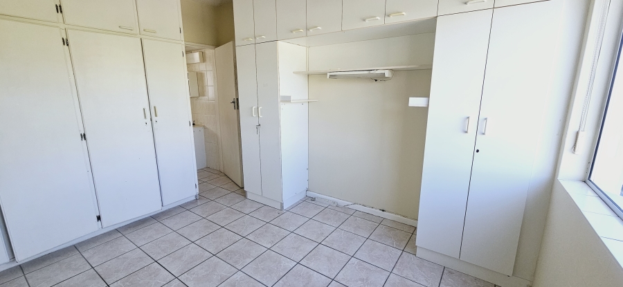 1 Bedroom Property for Sale in Quigney Eastern Cape